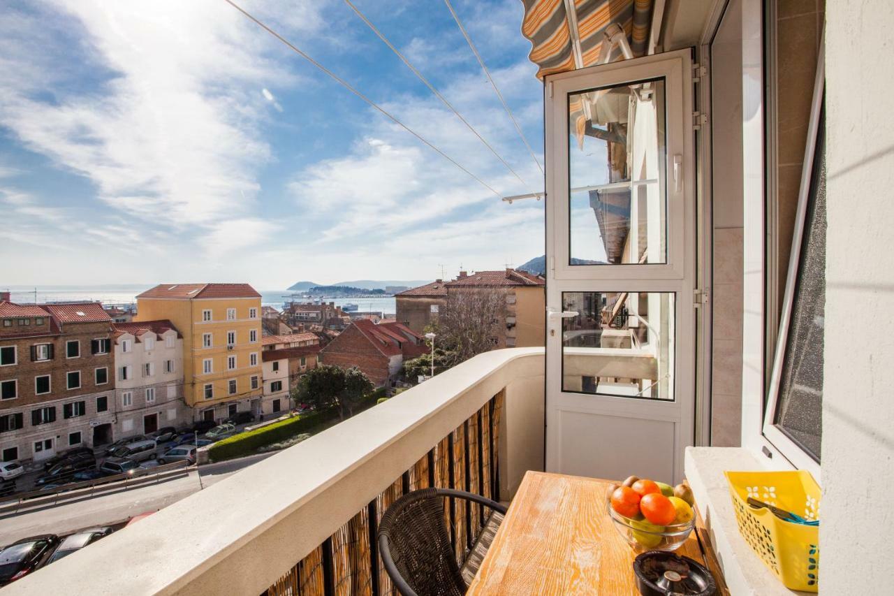 King'S View Apartment Split Exterior photo